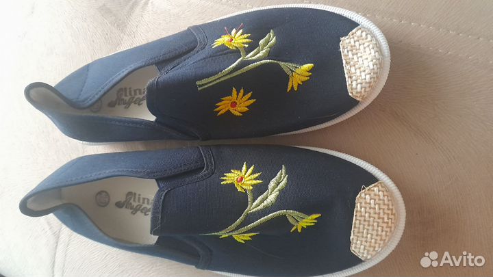 Слипоны женские