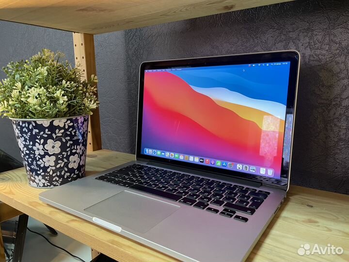 Apple MacBook Pro 13 Retina / 8gb / + Windows