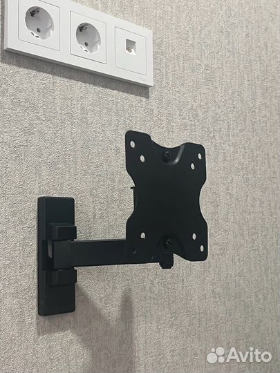 Кронштейн для телевизора на стену