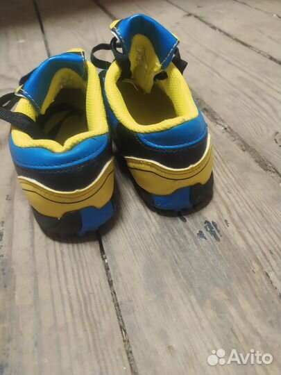 Футбольные бутсы