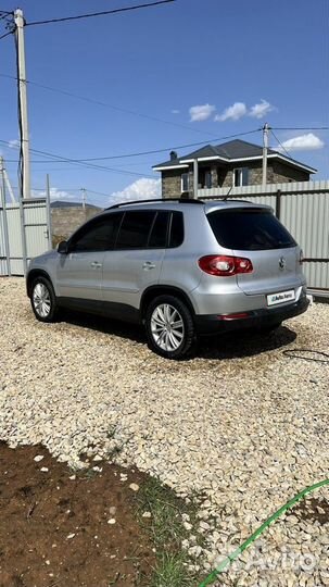 Volkswagen Tiguan 2.0 AT, 2010, 125 000 км