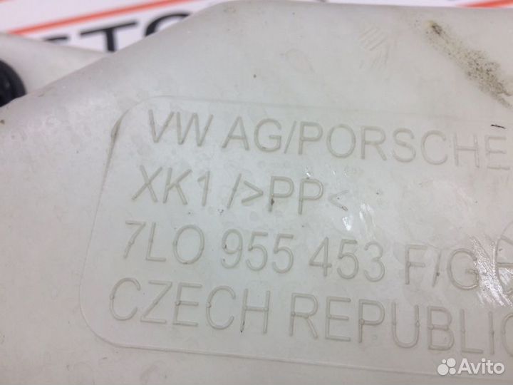 Бачок омывателя Volkswagen Touareg 7L BHK 2007