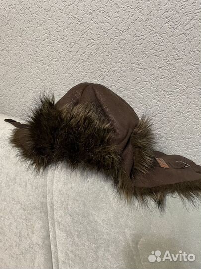 Шапка-ушанка женская из эко-кожи