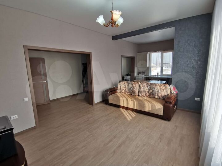 Коттедж 223 м² на участке 20 сот.