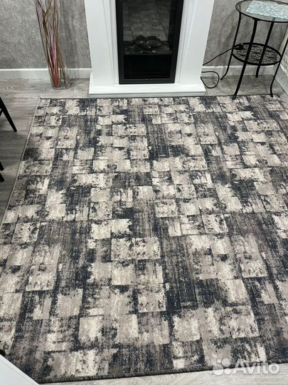 Ковер новый