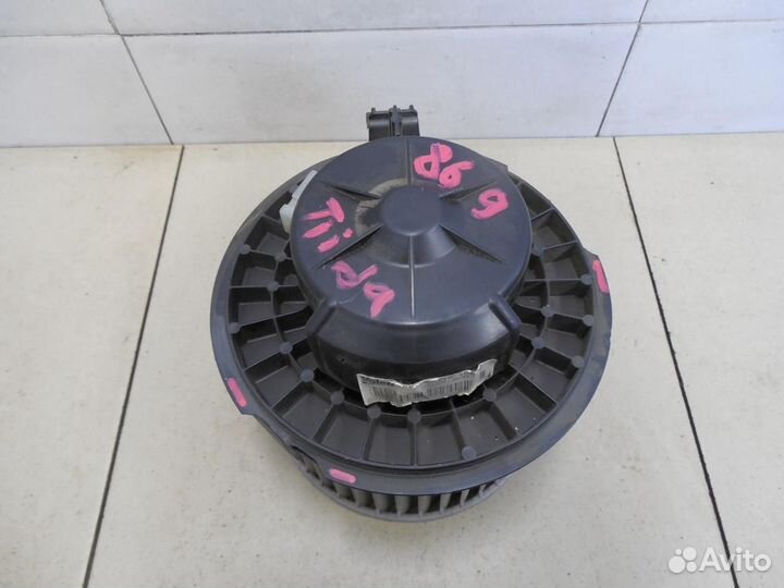 Моторчик отопителя Tiida (C11) 2007-2014