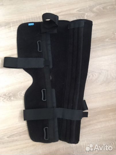 Коленный ортез