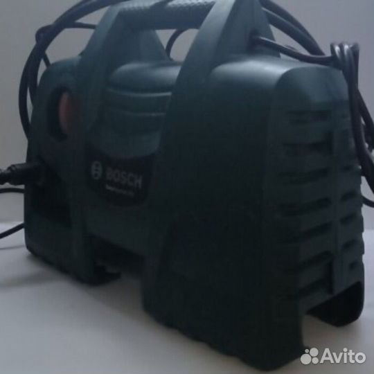 Мойка Bosch Easy Aquatak 100 (Рассрочка / 6112)