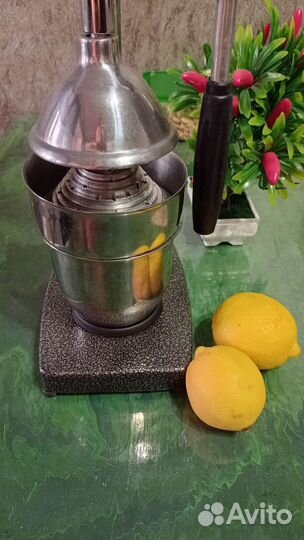 Соковыжималка-Пресс для цитрусовых, граната