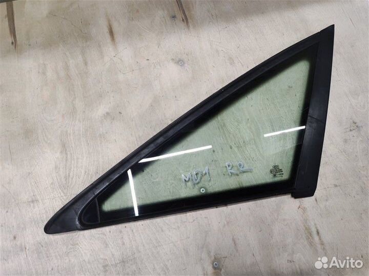 Форточка задняя правая Audi A6 C6