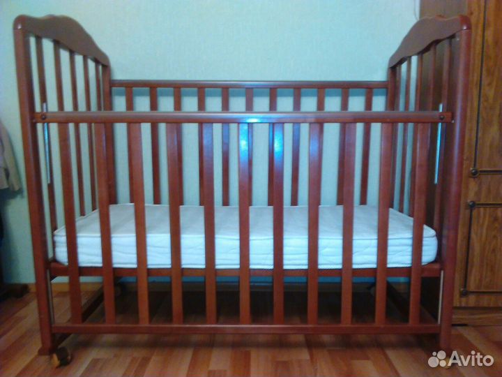 Продам кровать детскую как новая