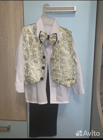 Праздничный костюм на мальчика