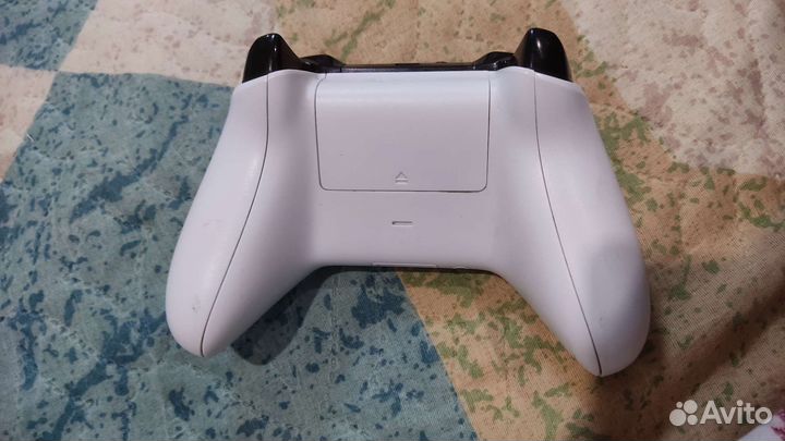 Геймпад xbox One