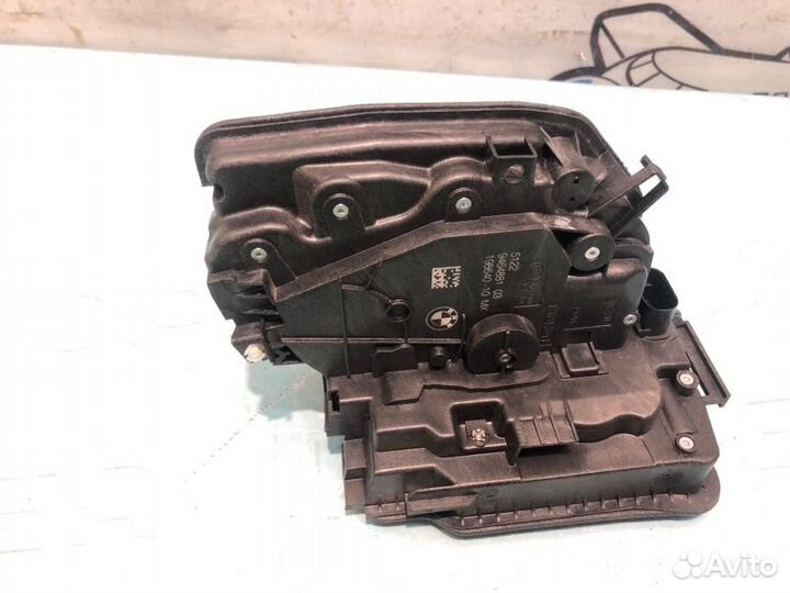 Замок двери задний левый Bmw X7 G07 N63 2021