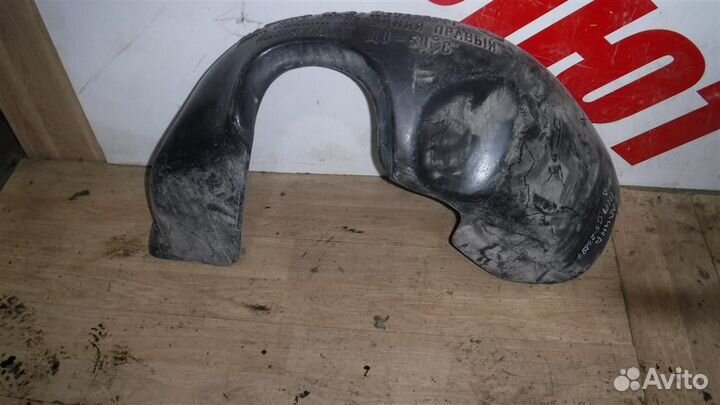 Локер передний правый VAZ LADA Kalina 2004