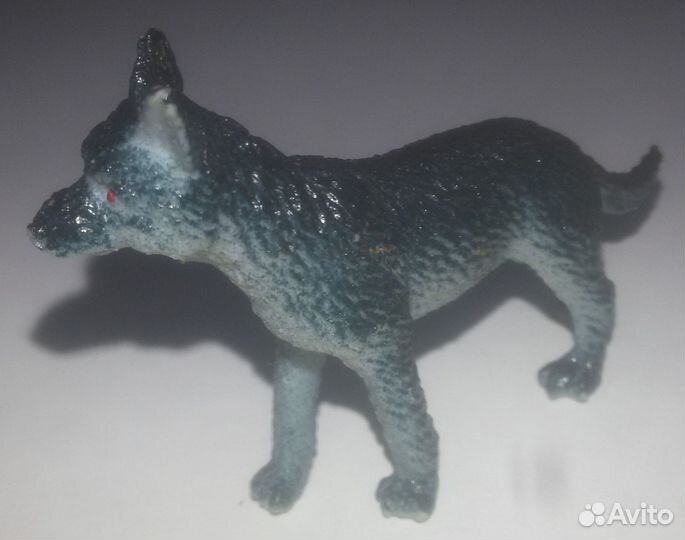 Игрушки: Динозавры, Волк, Пёс, Баран, Корова