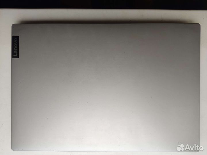 Ноутбук Lenovo