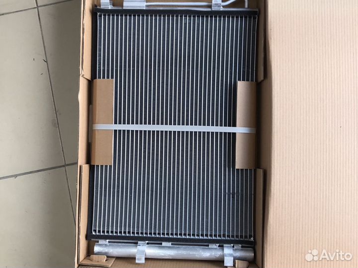Радиатор кондиционера hyundai solaris,kia rio 2010