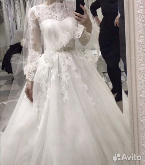 Свадебное платье