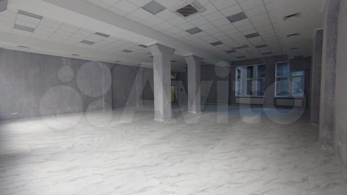 1-я линия, БЦ Фабрика, габ с арендаторами