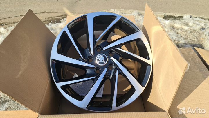 Новые диски R17 Volkswagen Tiguan (арт.HSB\FP)