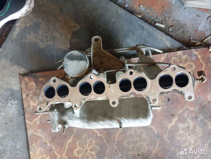 Впускной коллектор тойота карина двигатель 7а фе