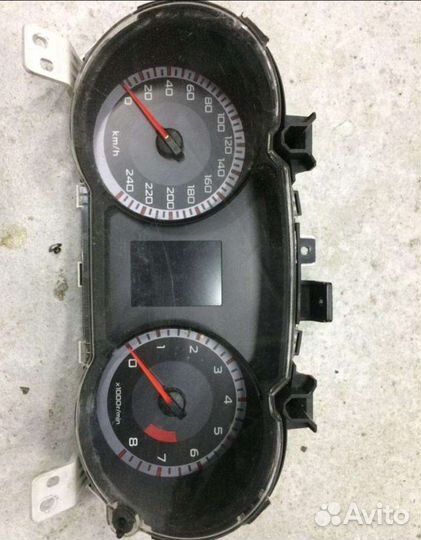 Щиток приборов Матсубисси Лансер 10