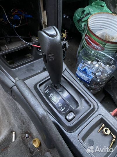 Щиток приборов Mitsubishi Galant 7 1997