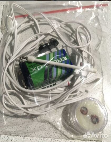 Микронаушник