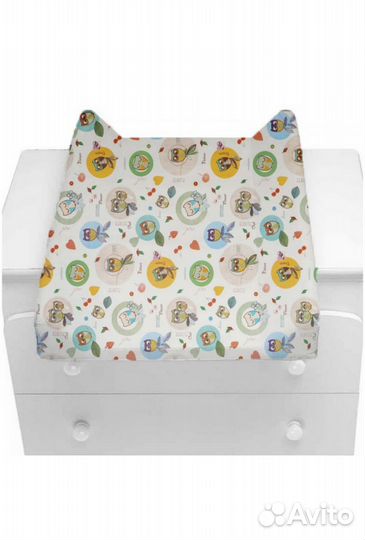 Пеленальная доска на кроватку