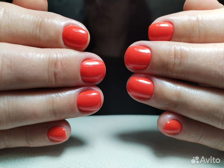 Модель на ногти