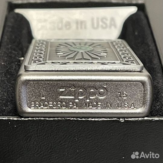 Зажигалка zippo. новая. оригинал