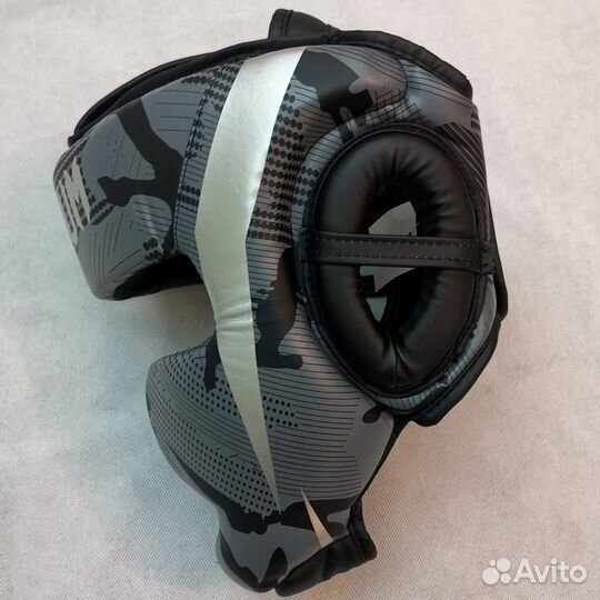 Боксерский шлем