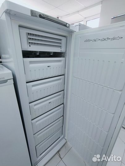 Морозильная камера Indesit no frost