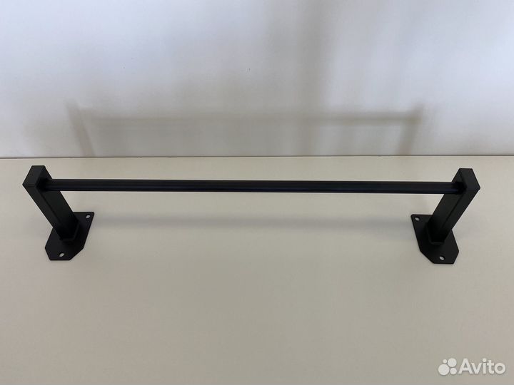 Турник над дверной проем