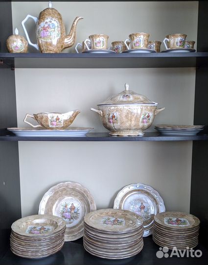 Большой столовый и чайный сервиз ручной работы