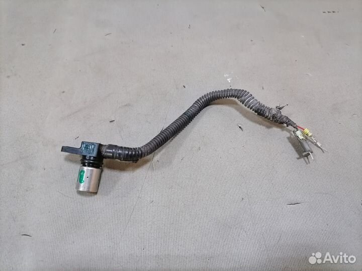 Датчик положения коленвала Suzuki Grand Vitara 2.0