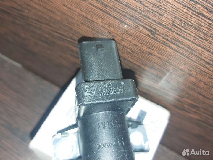 Клапан управления турбины Opel Astra J Insignia