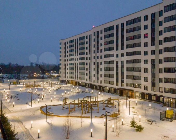 3-к. квартира, 82,1 м², 1/10 эт.