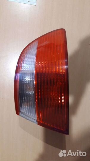 Задний правый фонарь Fiat Albea