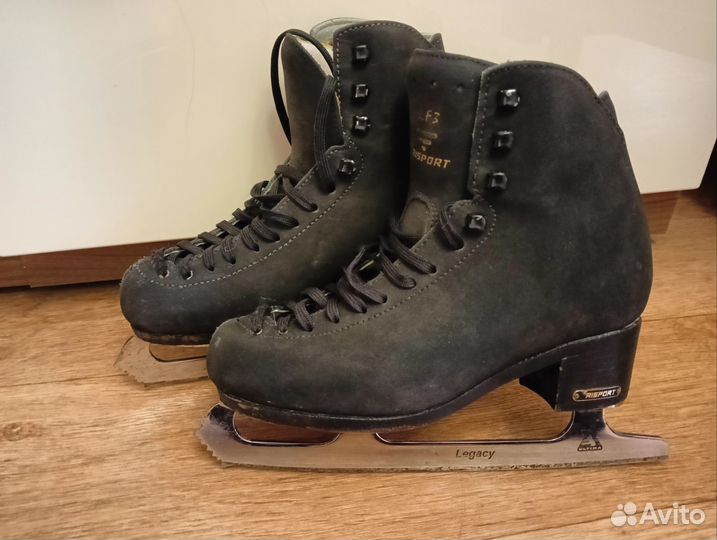 Фигурные коньки risport RF3 250