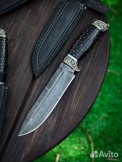Нож из дамасской стали на подарок