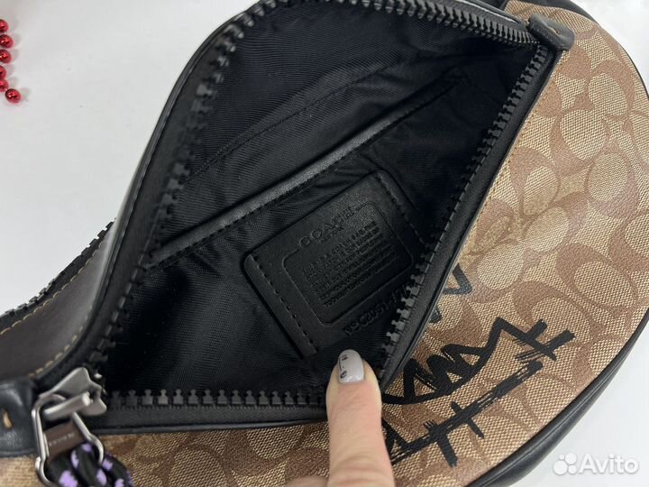 Сумка на пояс Coach