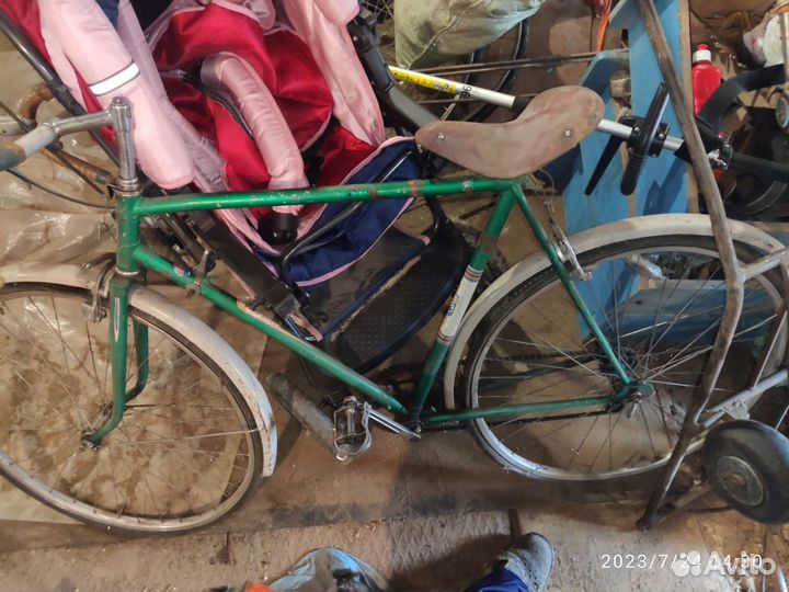 СССР спорт Велосипед + 2 запасных колеса