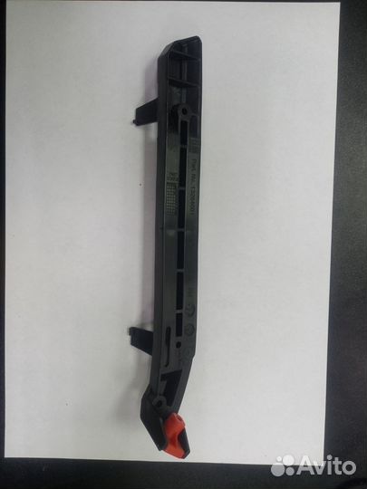 Кронштейн переднего бампера