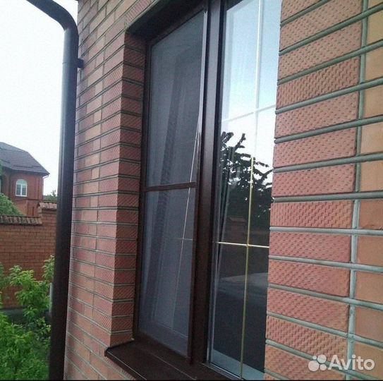 Окно двухстворчатое откидное