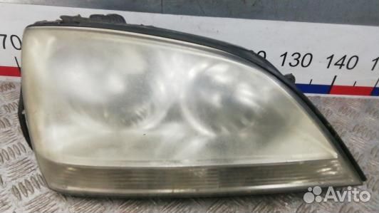 Фара правая KIA sorento 1 (LEA33MU01)