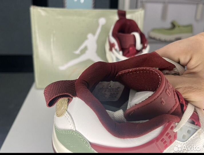 Кроссовки nike air jordan