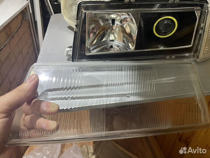 Стекла фар ваз 2112