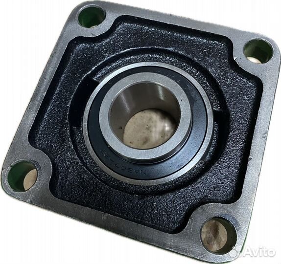 Джон Дир AZ100558 подшипник John Deere